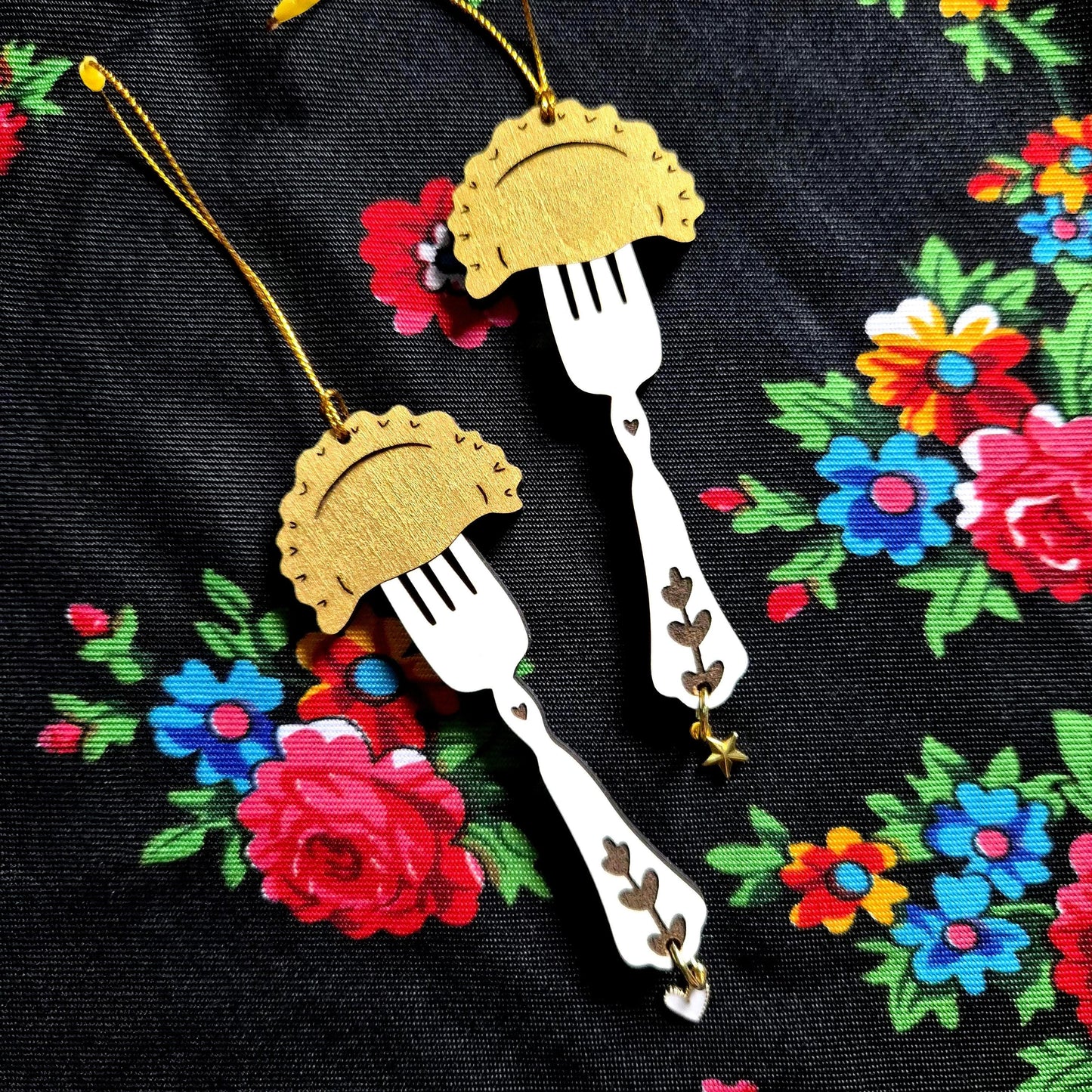 Pierogi on Fork Ornament • Laser Engraved Wooden Ornament • Polish Folk Art Christmas Gift • Dumpling Birch Ornament