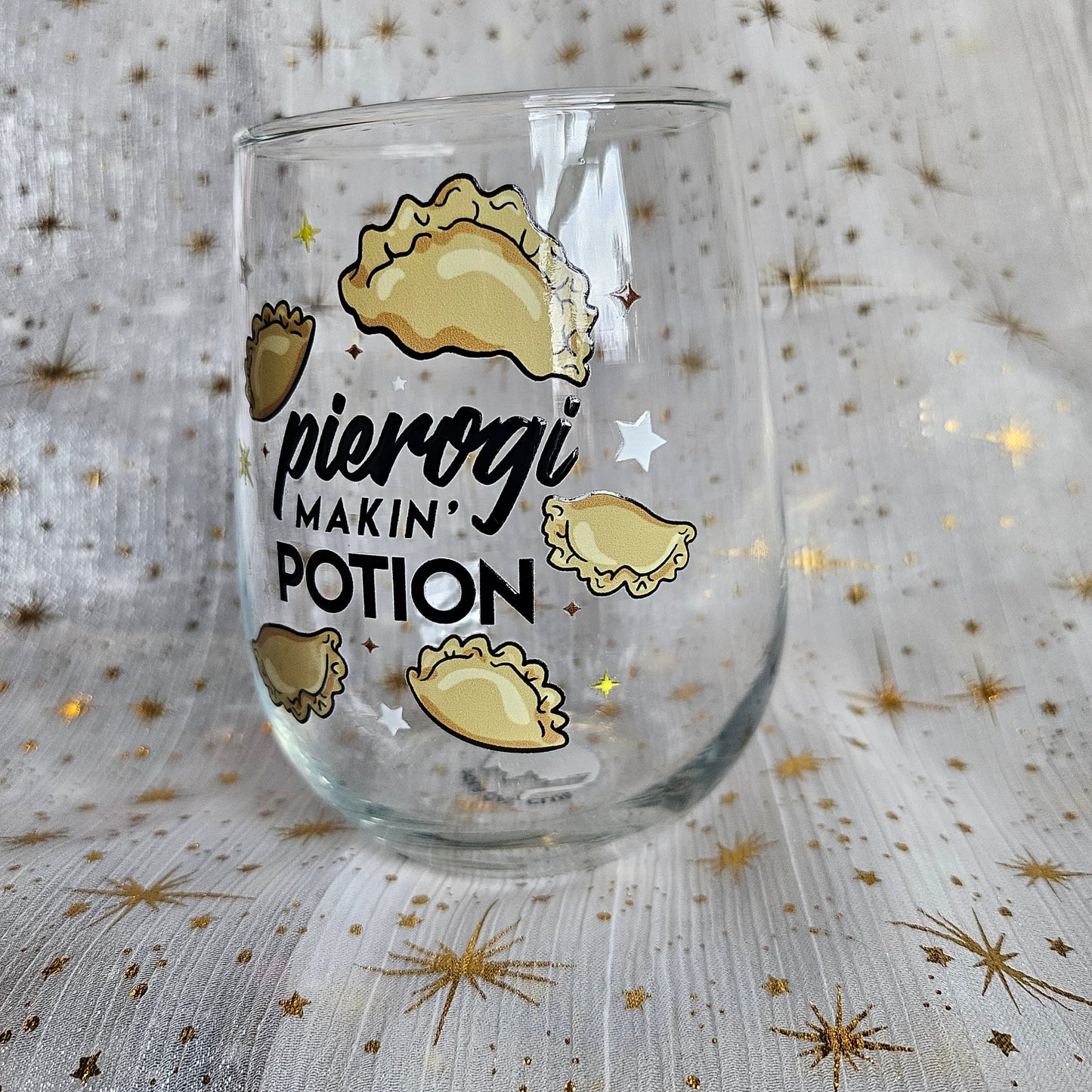 Pierogi Makin’ Potion Wine Glass • Polish Stemless Wine Glass • Pierogi Gift • Cooking Night Glassware • 12 oz or 17 oz