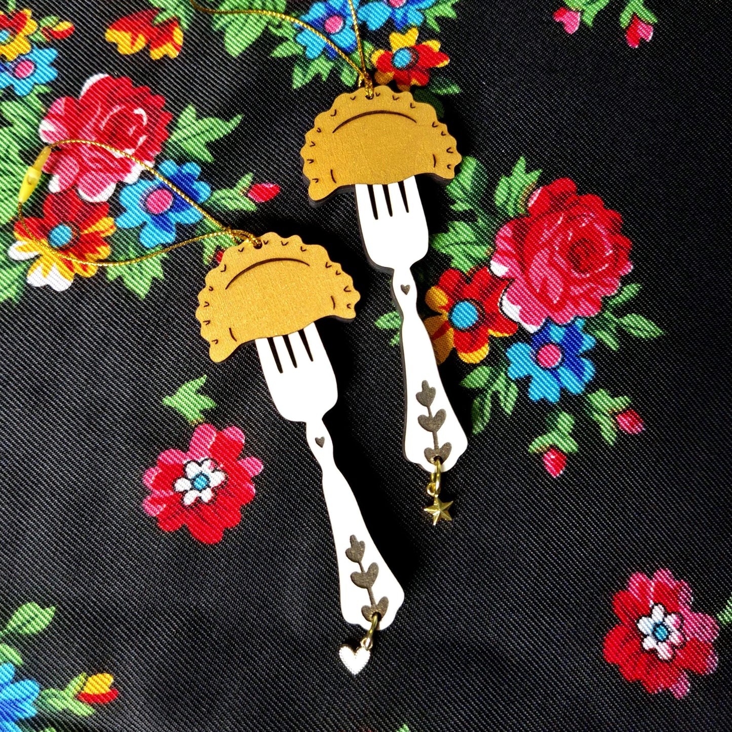 Pierogi on Fork Ornament • Laser Engraved Wooden Ornament • Polish Folk Art Christmas Gift • Dumpling Birch Ornament