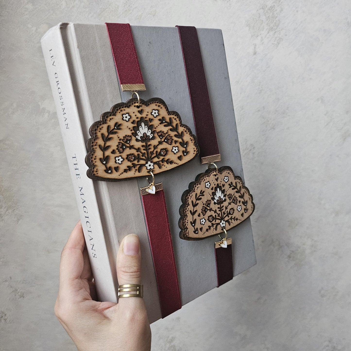 Folk Art Pierogi Bookmark // Dumpling Cookbook Elastic Ribbon Bookmark // Elastic Band Page Holder with Laser Engraved Wood Design