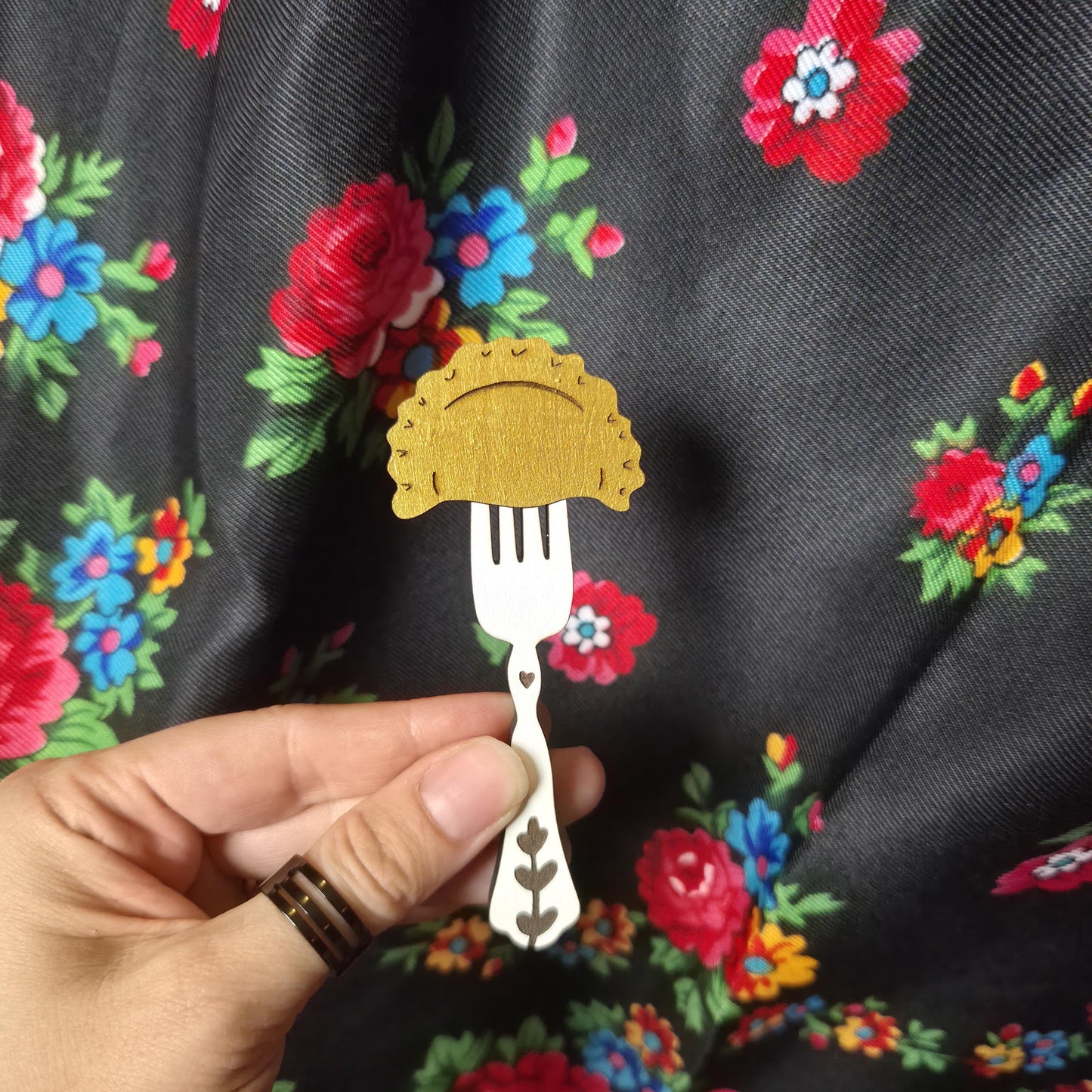 Pierogi on Fork Magnet, Laser Engraved Ornament, Wood Burned Polish Folk Art Christmas Poland Gift Lover Dumpling Empanada Vareniki