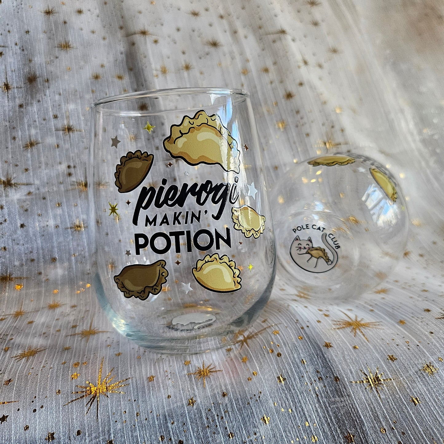 Pierogi Makin’ Potion Wine Glass • Polish Stemless Wine Glass • Pierogi Gift • Cooking Night Glassware • 12 oz or 17 oz